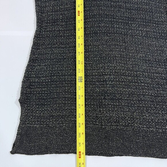 Simply Vera Wang Women’s  Gold metallic Details Black‎ Sweater Size XL - Picture 9 of 10
